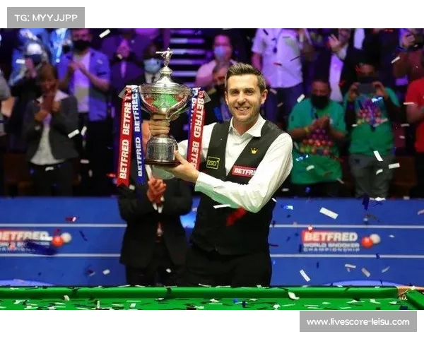 罗斯力克米兰达成功卫冕女子蝇量级排名第七位置继续巩固冠军地位